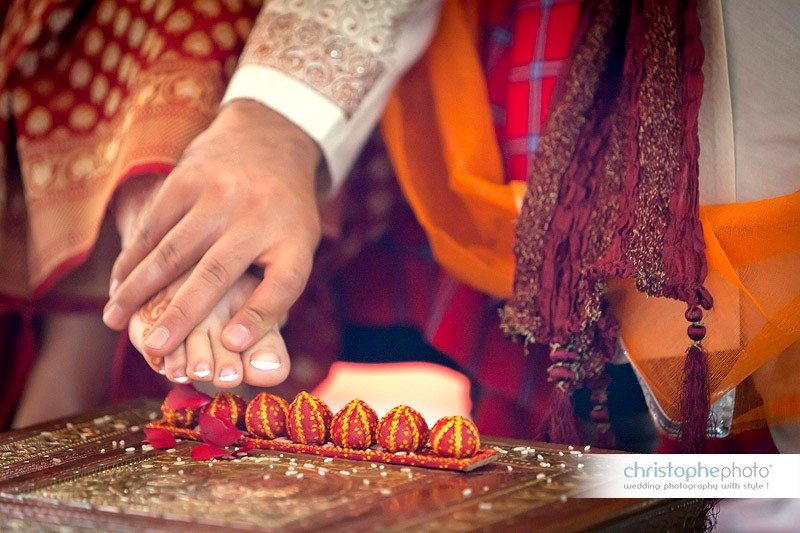 A small indian ritual with the feet.