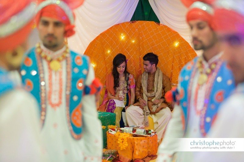 Traditional pakistani dancer during the hena ceremony.