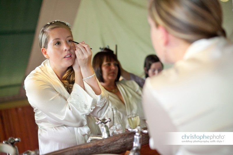 bride getting ready for the wedding in kenya