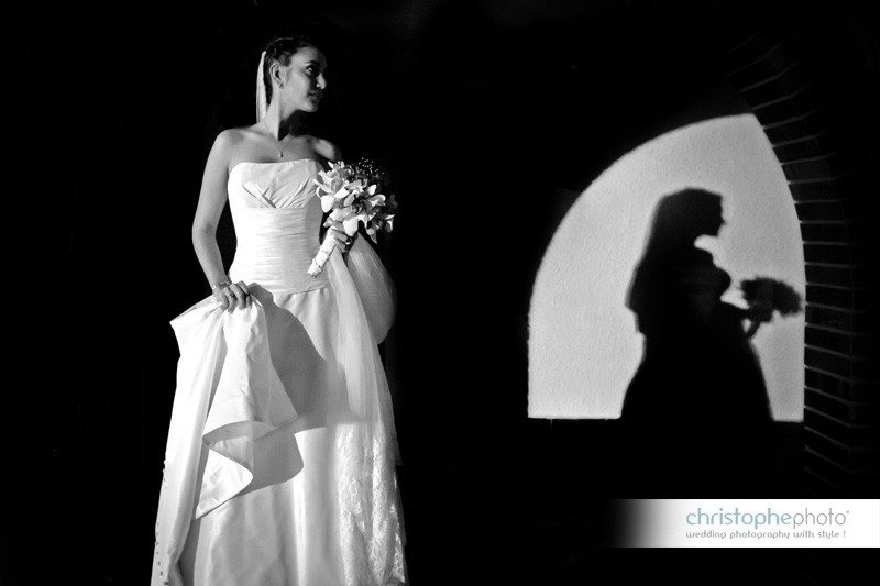 Creative black and white portrait of the bride with the bouquet directed by Wedding Photographer Bogota Colombia