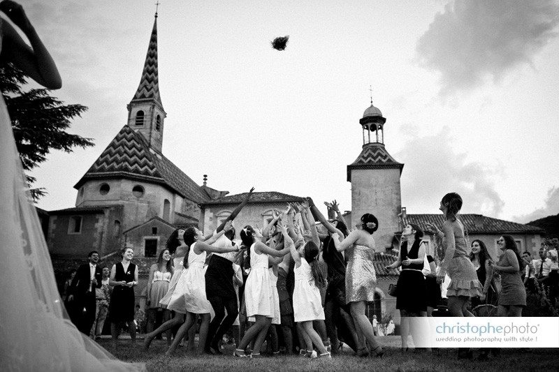 Throwing the bouquet during the cocktail hours