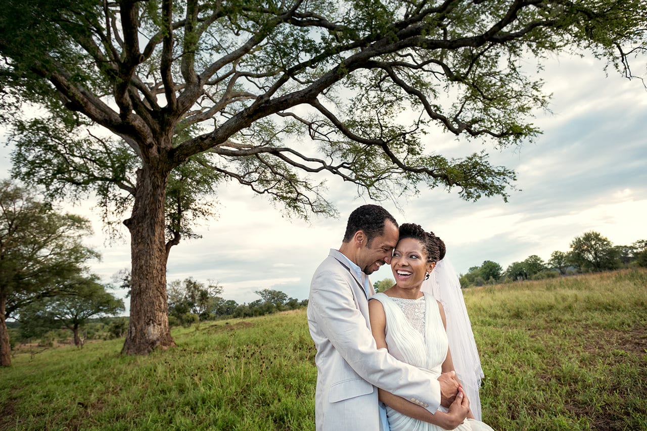 Wedding Photo Victoria Falls, Zimbabwe